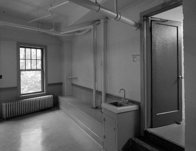 Below the public levels is a vacant staff kitchen and dining room, no longer used for this purpose.