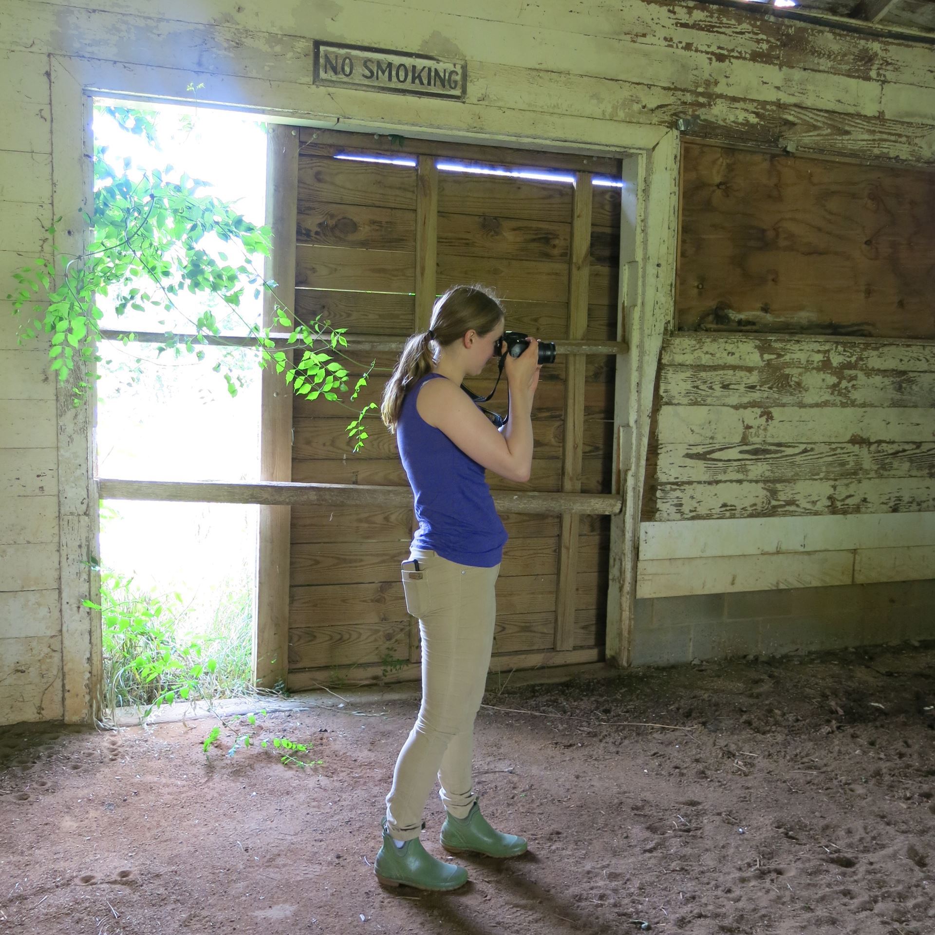 2019 Fellow, Mary Fesak of University of Delaware at her project site - the Race Barn Complex at Montpelier