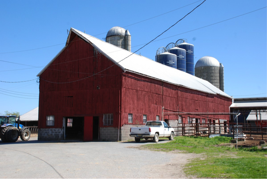 Figure 1. Cadwallader dairy barn.